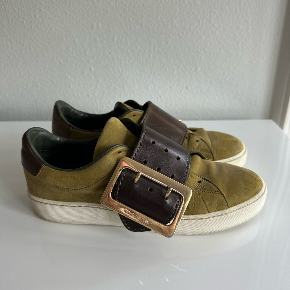 Burberry slipons, fair condition, US 8 - Picture 4 of 5